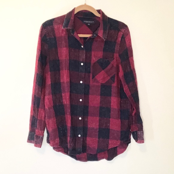 Aeropostale Tops - AEROPOSTALE Plaid Top